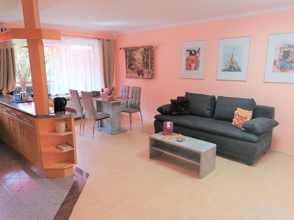 Top Ferienwohnung Mit Tiefgaragenstellplatz, Auch Fuer Laengere Aufenthalte Засбахвалден Екстериор снимка